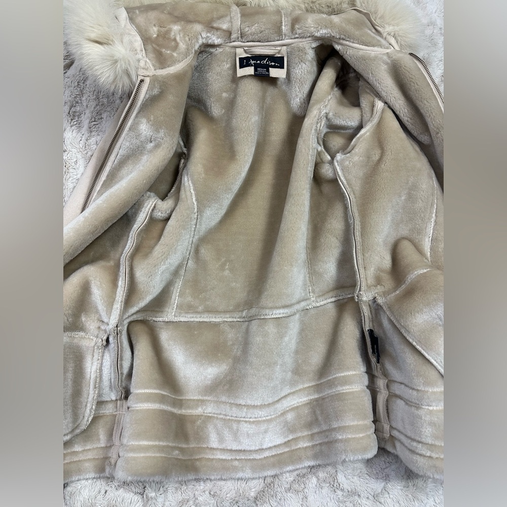 1 Madison Faux Suede Penny Lane Embroidered Hoodie Jacket Coat Fox Tail Fur M - Picture 12 of 13